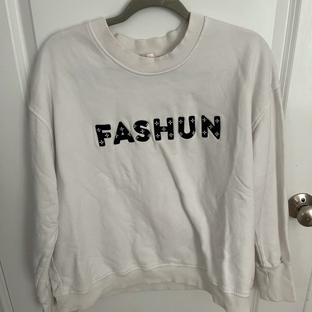 Sarah’s Day x White Fox pullover size medium. FIRST COLLECTION NOT SOLD ANYMORE